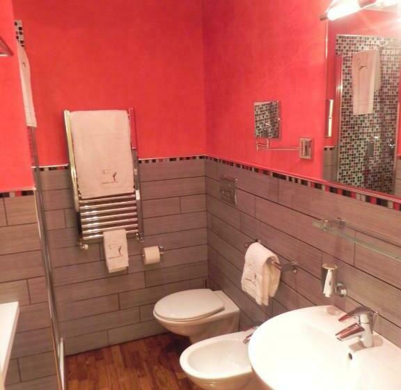 スタンダードルーム, Gente Di Notte