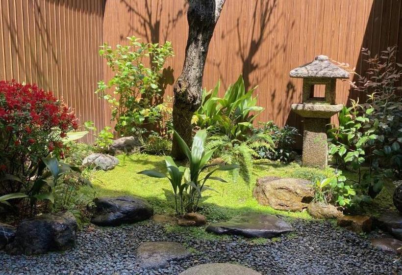 اتاق استاندارد سه نفره, Guesthouse Kioto