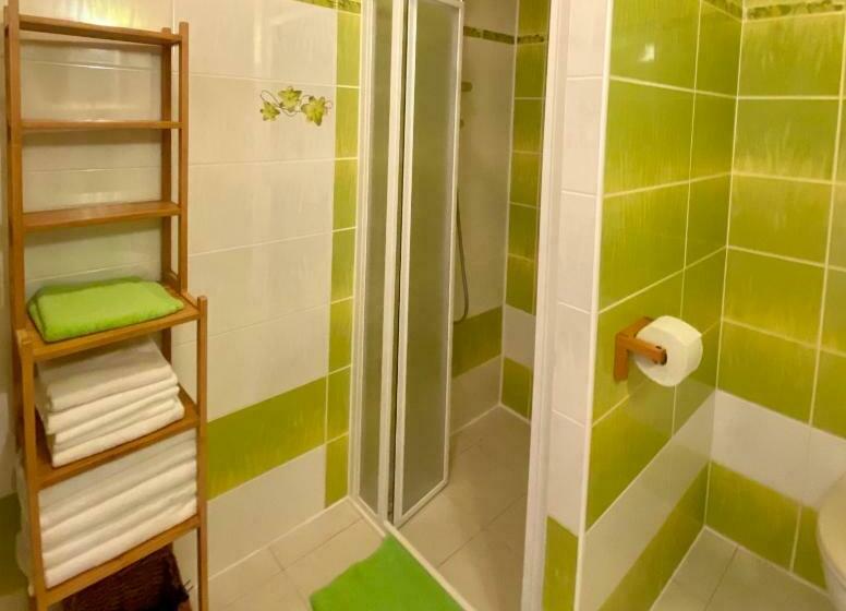 Студия Стандарт, Penzion Major