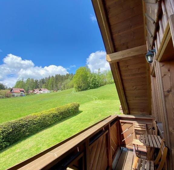 Family flat with balcony, Penzion Major