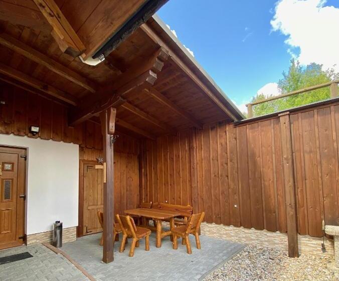 Family flat with balcony, Penzion Major