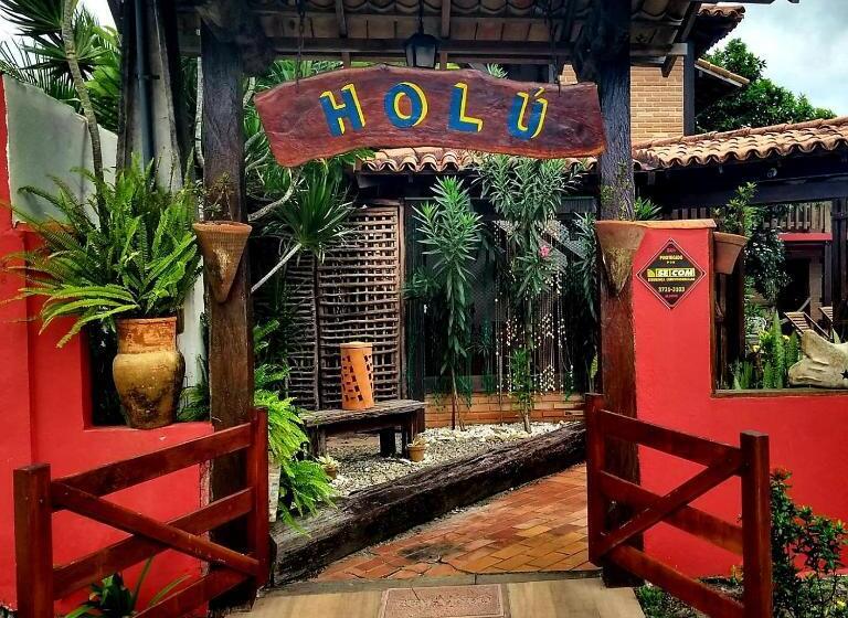 سوییت, Pousada Holú