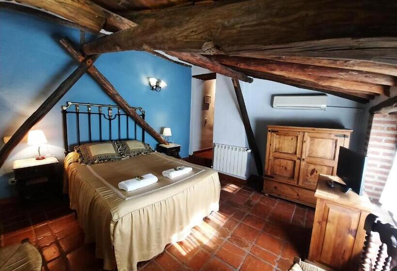 Номер Стандарт, El Escudo De Calatrava