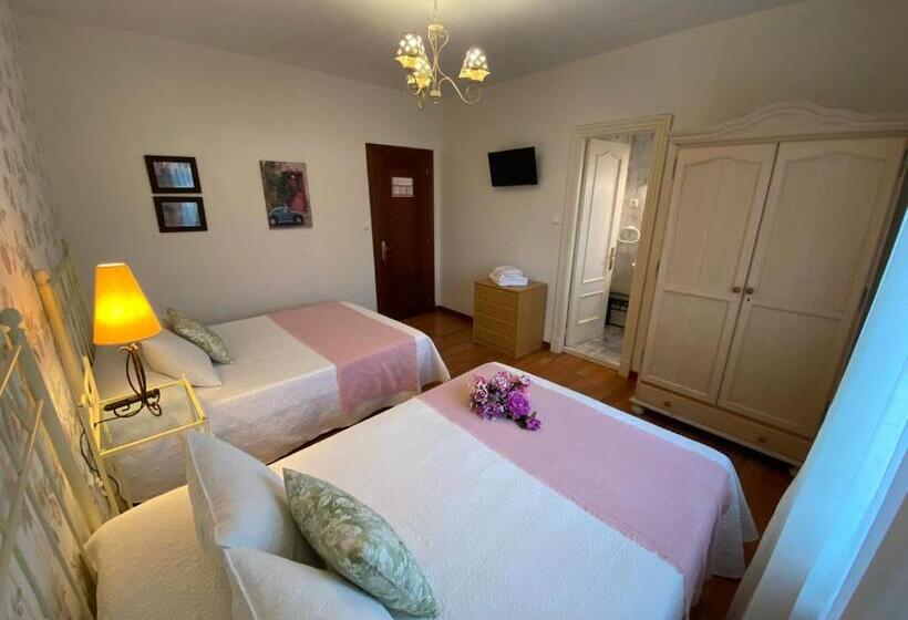 标准间, Hospedaje Oreña