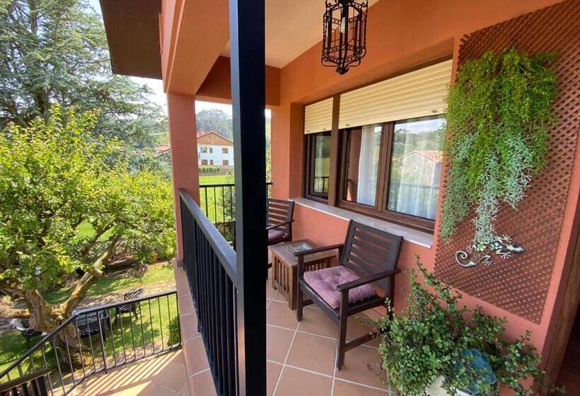 标准间, Hospedaje Oreña