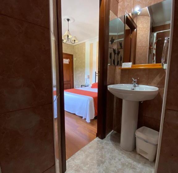 标准间, Hospedaje Oreña