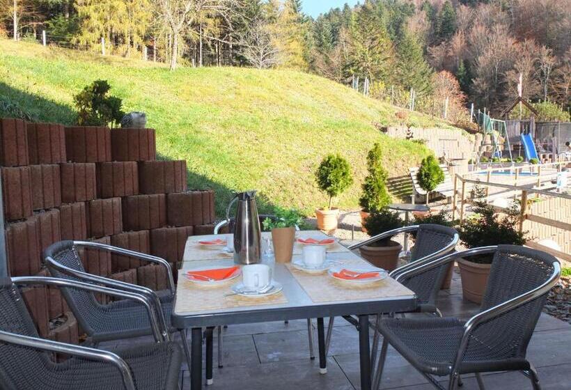 דירה בת חדר שינה 1 עם מרפסת, Paradies Im Schwarzwald