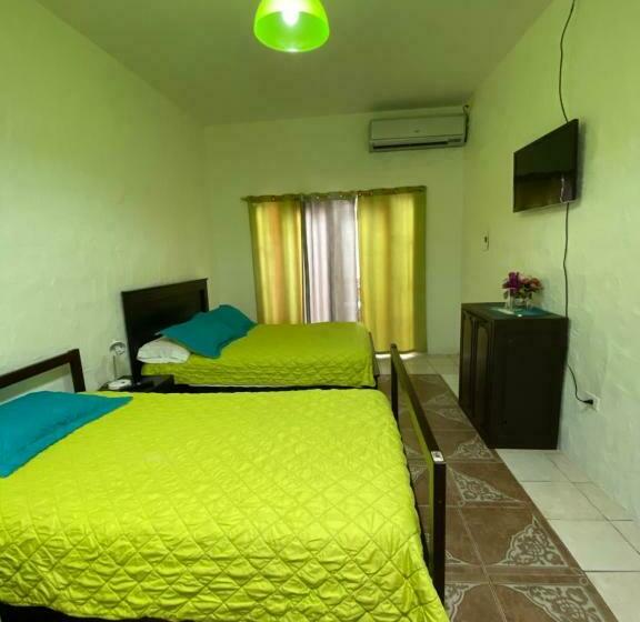 Family Suite, Zurisadai