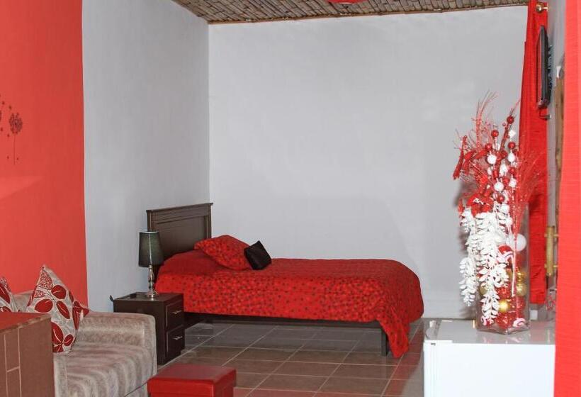 Family Suite, Zurisadai