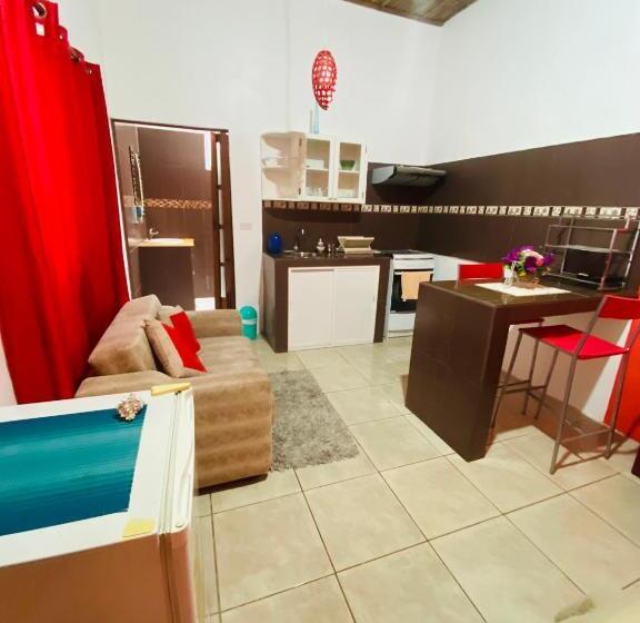 Family Suite, Zurisadai