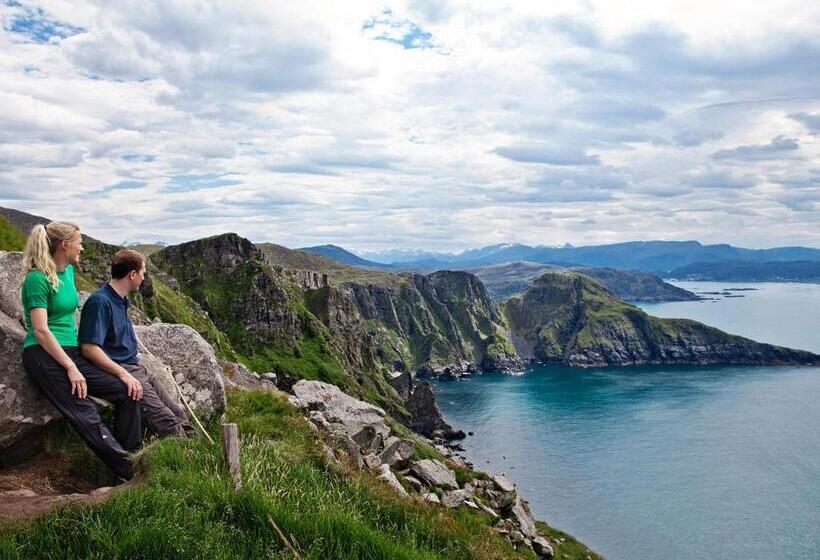 شقة غرفتين مطلة على البحر, Runde Miljøsenter & Opplev Runde