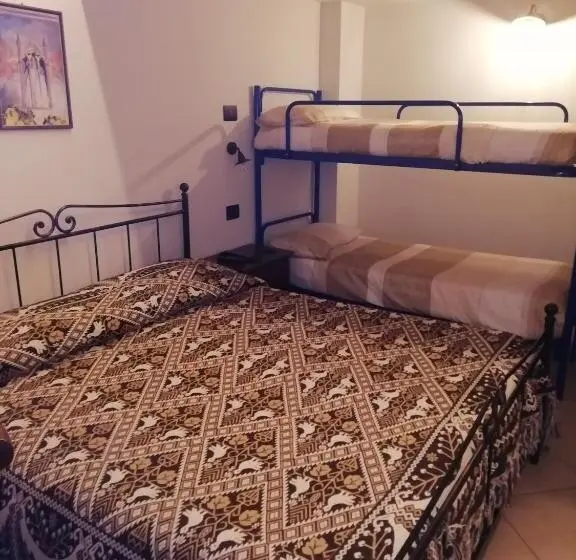 スタンダード４人部屋, Agriturismo Le Prata