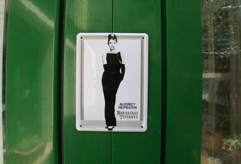 标准间, B&b Sallent