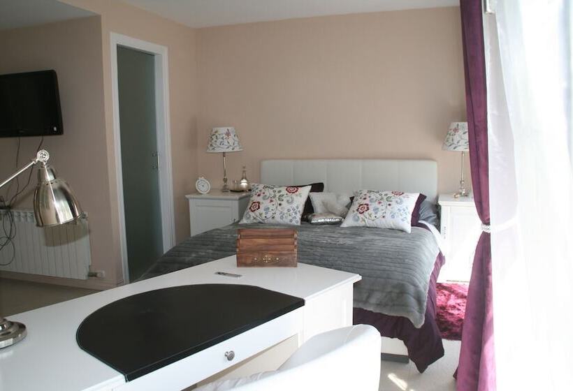 Номер Стандарт, B&b Sallent