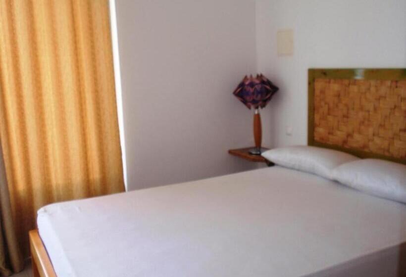 آپارتمان 2 خوابه, Zena Star