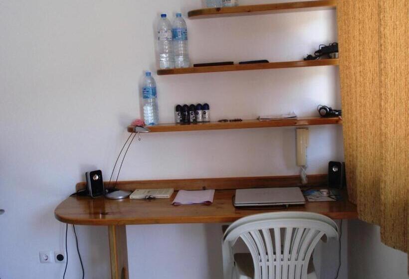 آپارتمان 2 خوابه, Zena Star