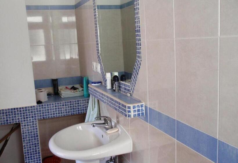 آپارتمان 2 خوابه, Zena Star