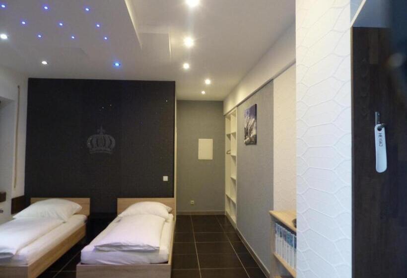 适合残疾人使用的标准间, Dasluki