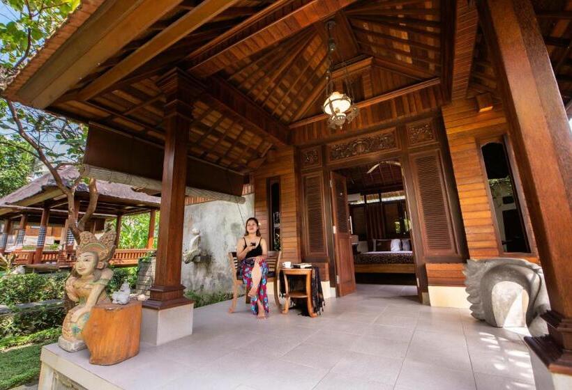 Deluxe Szoba, Nur Guest House By Purely