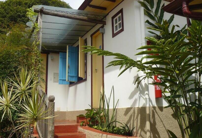 בקתת חדר, Pouso Da Chica