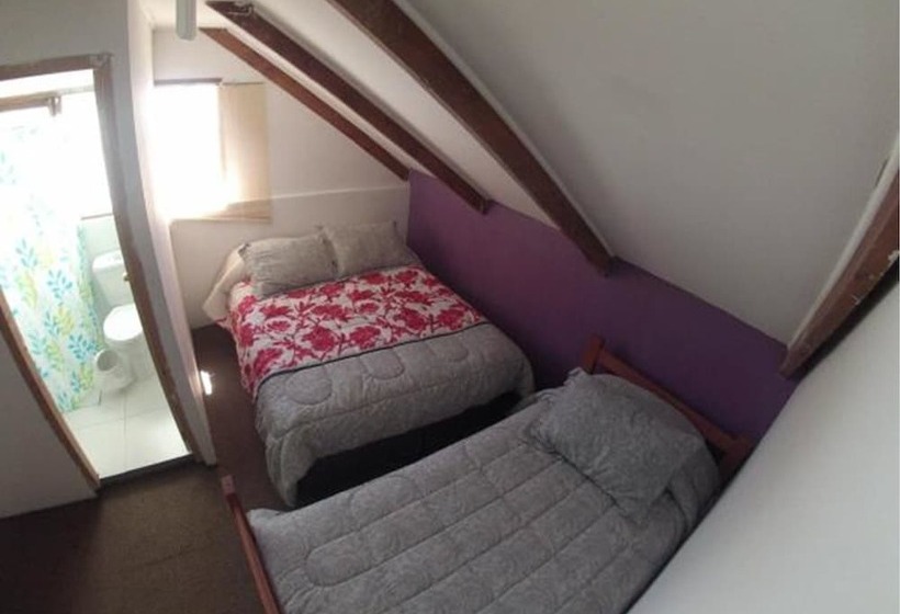 غرفة قياسية ثلاثية, Pucontours Hostal   Hostel