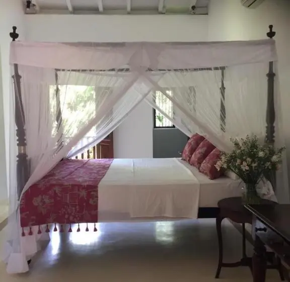 スリーベッドルーム　ヴィラ, Villa Karamoja