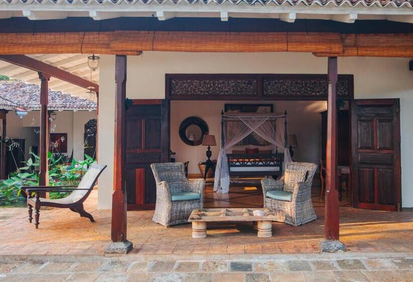 스탠다드 룸 호수 전망, Villa Karamoja