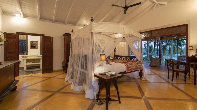 标准间带湖景, Villa Karamoja