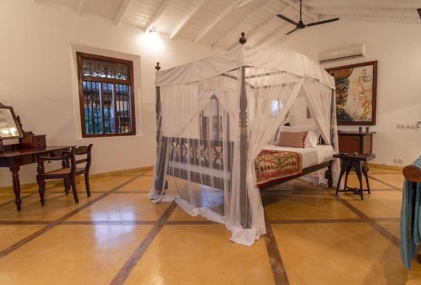 스탠다드 룸 호수 전망, Villa Karamoja