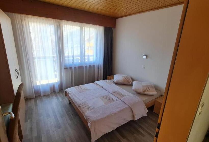 Appartamento 1 Camera da Letto con Vista, Pension Taverne