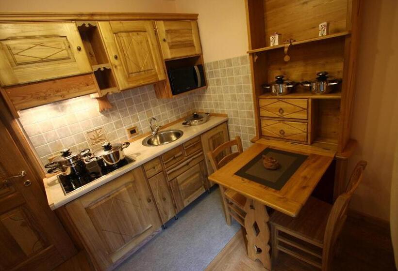 إستوديو سوبيريور, Villa Giuditta Residence