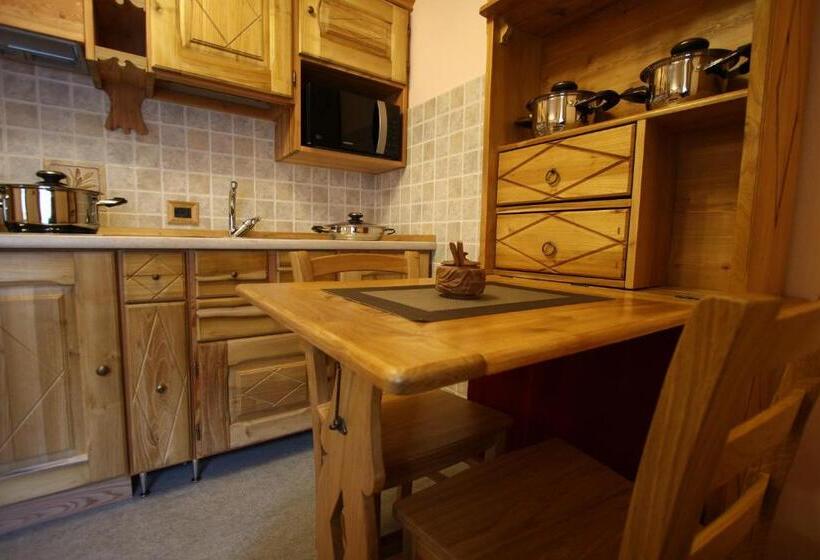 إستوديو سوبيريور, Villa Giuditta Residence