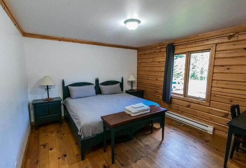 스탠다드 룸 킹사이즈 침대, Camp Taureau Altaï Canada