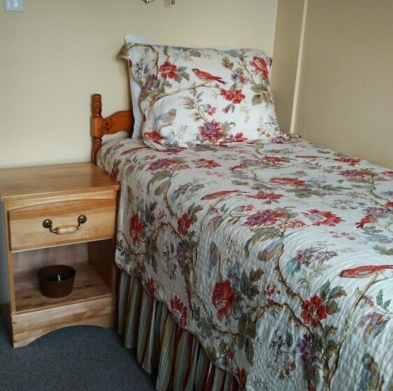 スタンダードシングルルーム, Shining Waters Country Inn