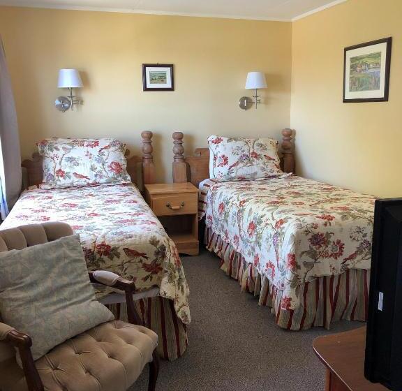 חדר בסיסי, Shining Waters Country Inn