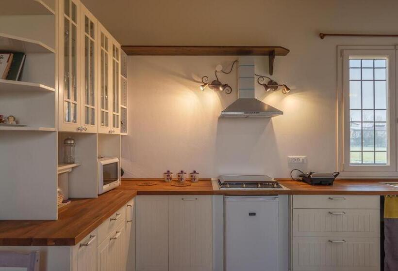 إستوديو قياسى, Agriturismo Primaluna