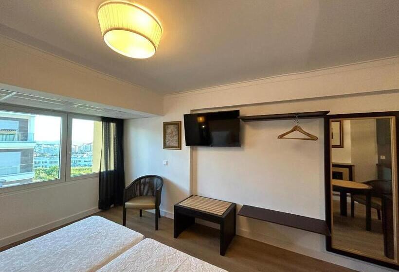 Студия Стандарт, Discovery Apartment Carnaxide