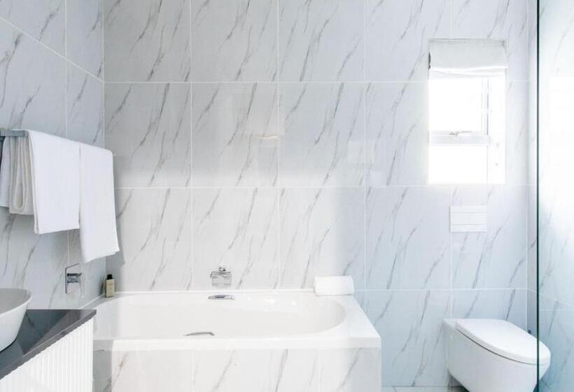 סוויטה אקזקיוטיב, Dolphin Bay Boutique Hotel And Spa