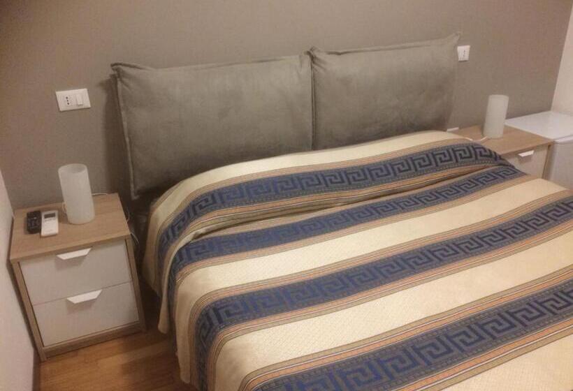 주니어 스위트 바다 전망, In Tracastello   Air Cond   Parking Not Included