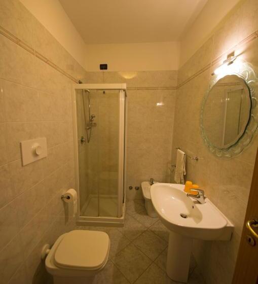 가든 전망 주니어 스위트, In Tracastello   Air Cond   Parking Not Included