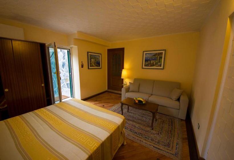 스탠다드 룸 가든 전망, In Tracastello   Air Cond   Parking Not Included