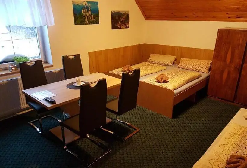 スタンダード４人部屋, Ubytování V Soukromí   U Hlinků