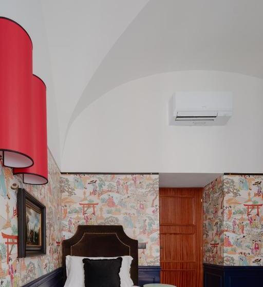 חדר סטנדרט יחיד, The Couper Condotti