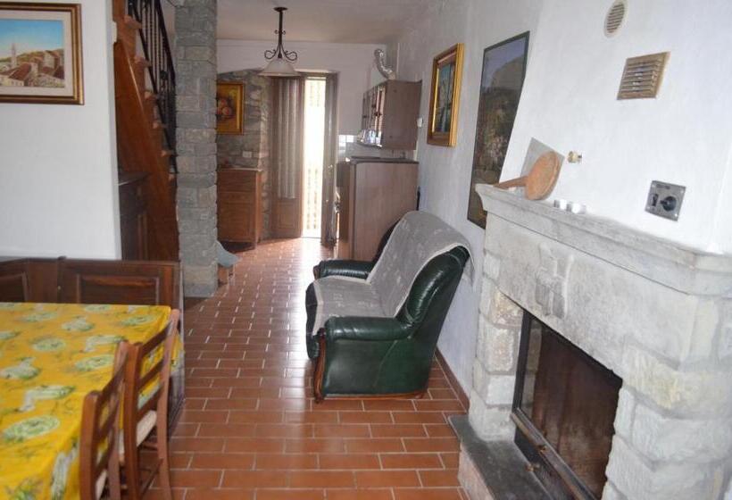 Апартаменты 1 Спальня Вид на Сад, Agriturismo Flora