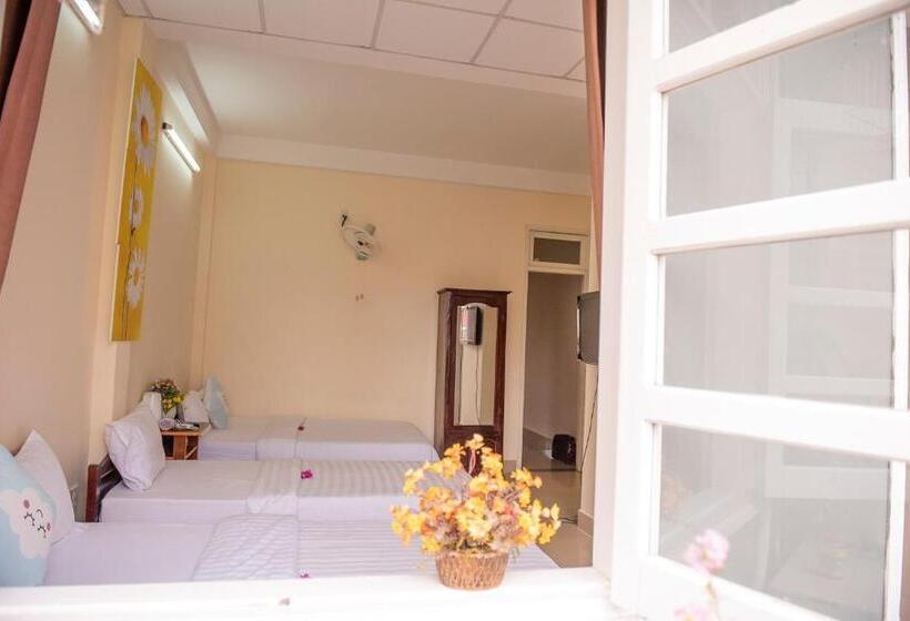 اتاق خانوادگی, Minh Tam Guest House
