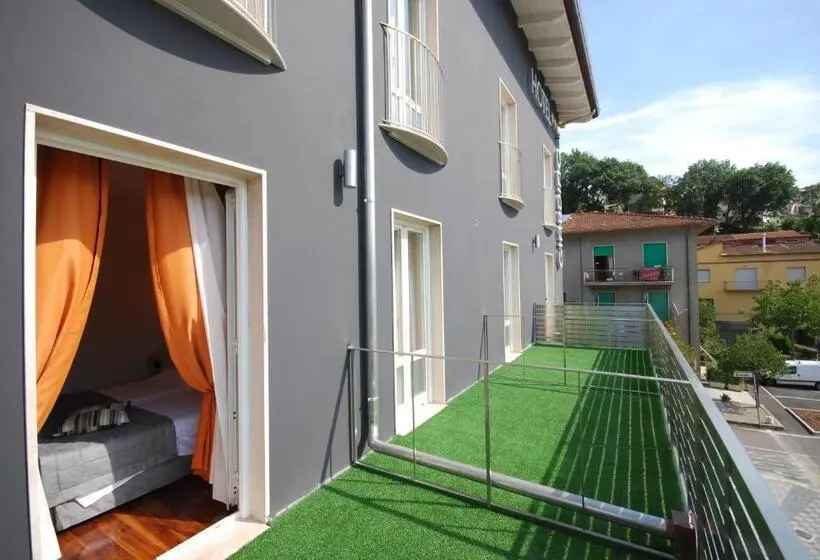 Standard-huone, Giardino
