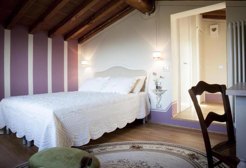 带1个卧室的顶楼公寓, Tenuta Di Rota