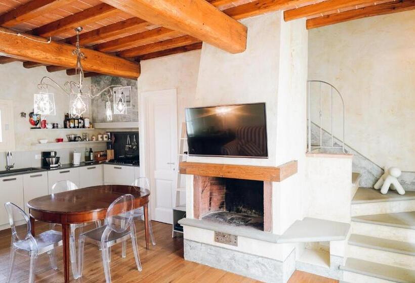 带1个卧室的带阳台的公寓, Tenuta Di Rota