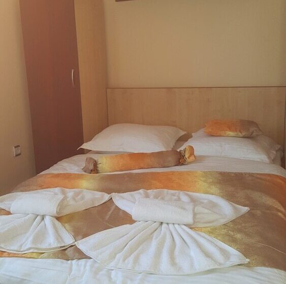 آپارتمان 2 خوابه, Casa Alex