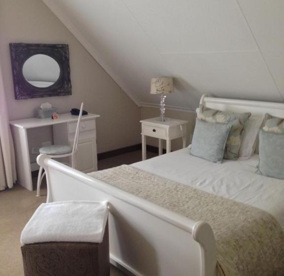 חדר סטנדרט, Sunninghill Guest Lodges